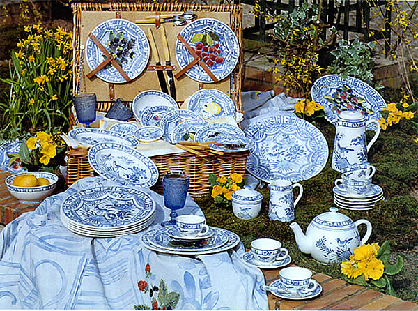 oiseau bleu dinner service